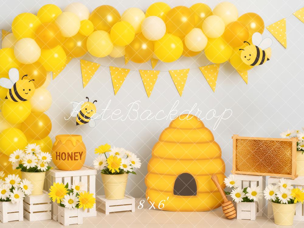 Kate Cake Smash Bee Hive Honeycomb Balloon Backdrop Designed by Patty Robert
