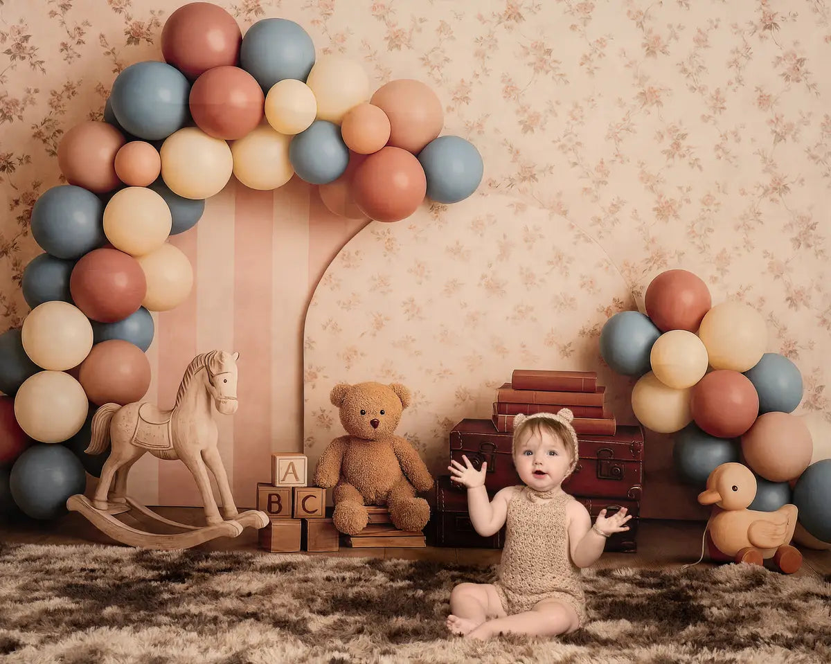 Kate Cake Smash Teddy Bear Balloon Backdrop Designed by Patty Robert