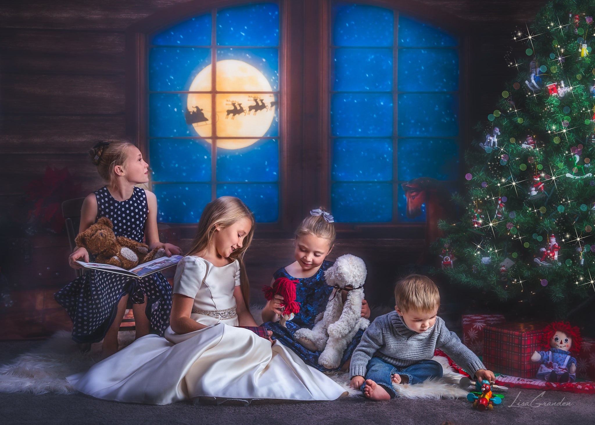 Kate Christmas Tree Santa Window Backdrop for Photography Designed by Lisa Granden -UK