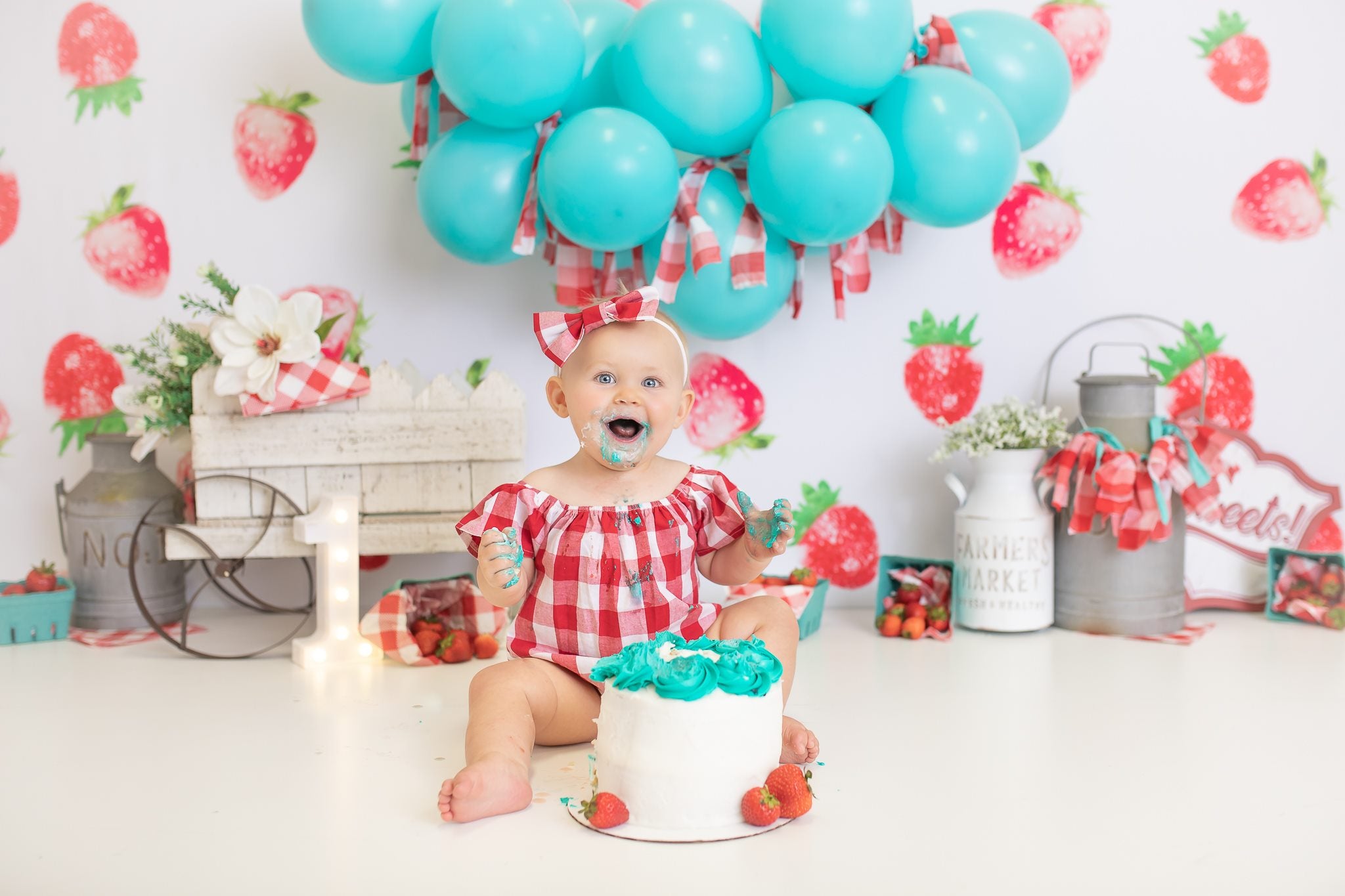 Kate Summer Backdrop Strawberry Designed by Chain Photography -UK