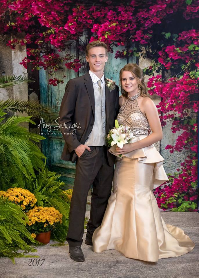 Kate Blue Door Red Floral Scenery Concrete Backdrop for Couple Photography - Kate backdrops UK