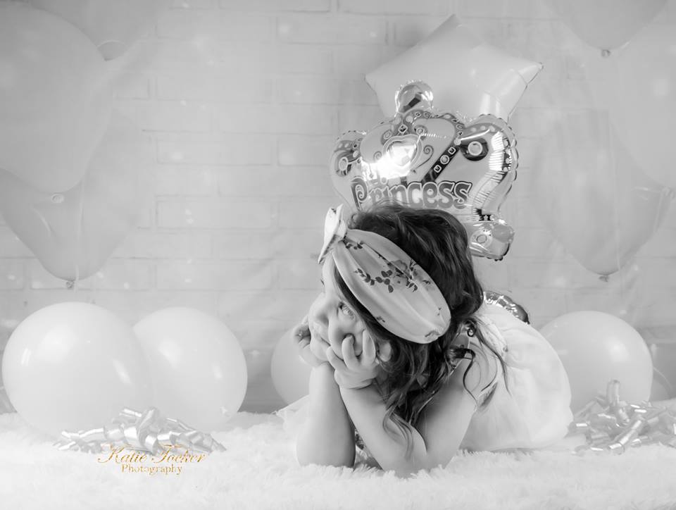 Kate White Brick Wall Pink Balloons and Decorations Girl Birthday Backdrop for cake smash -UK