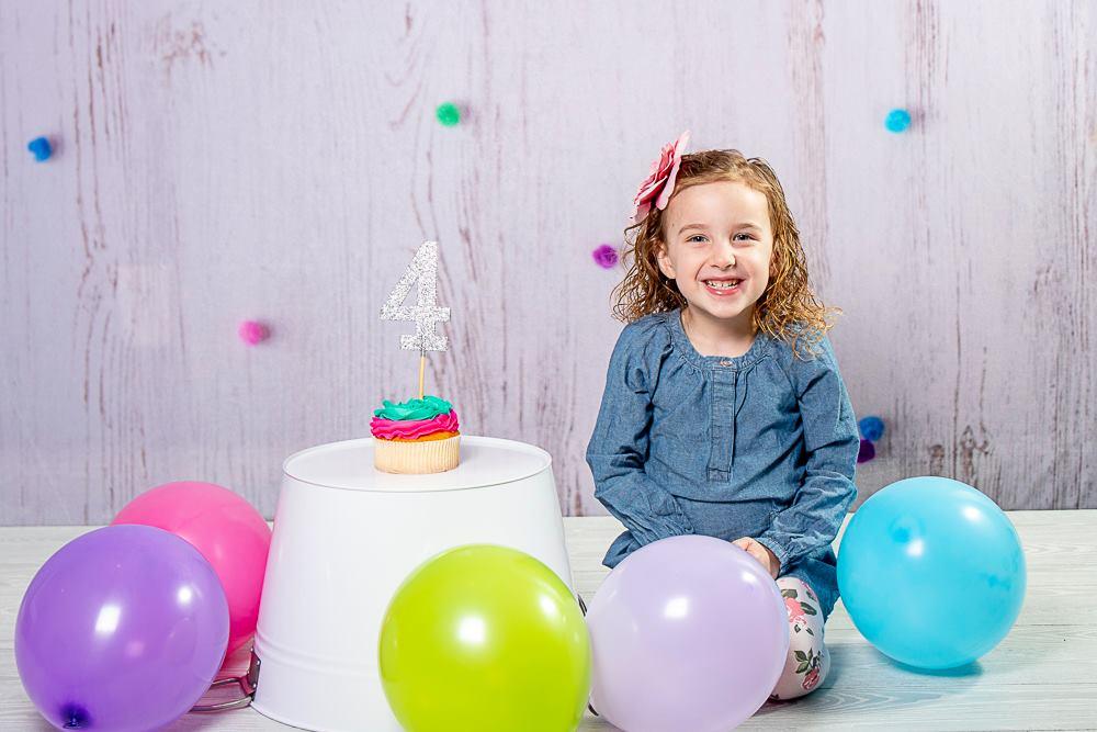 Kate Gray-white Wood with Decorations Children Backdrop for Photography Designed by Erin Larkins -UK