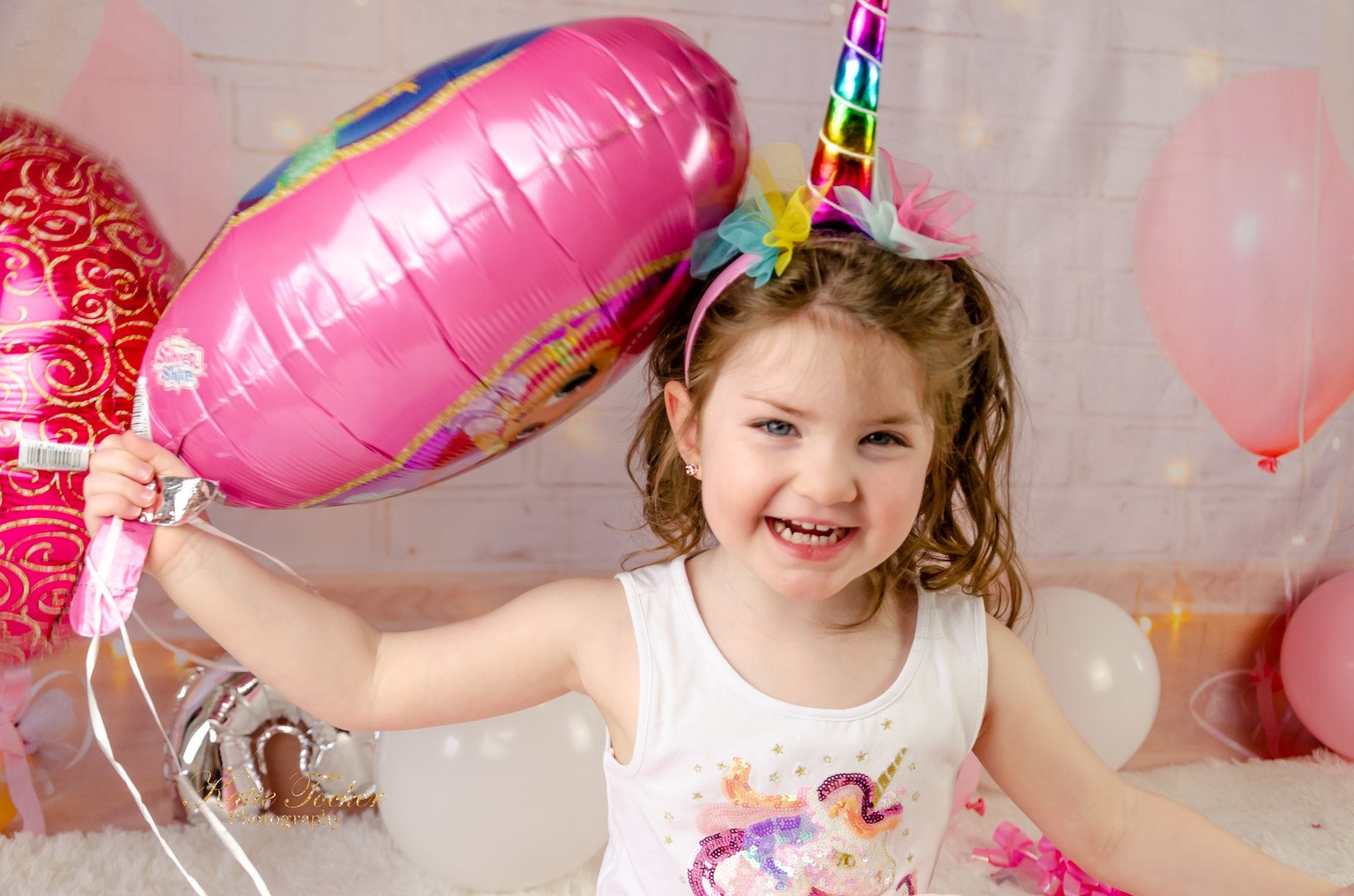 Kate White Brick Wall Pink Balloons and Decorations Girl Birthday Backdrop for cake smash