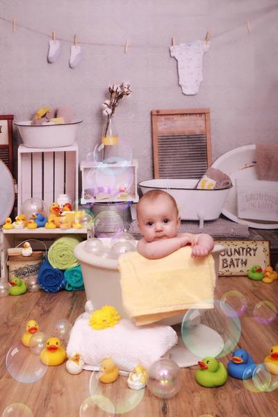 Kate Bath Time Baby Backdrop Summer Rubber Ducks and Bubbles Photos Designed by Erin Larkins -UK