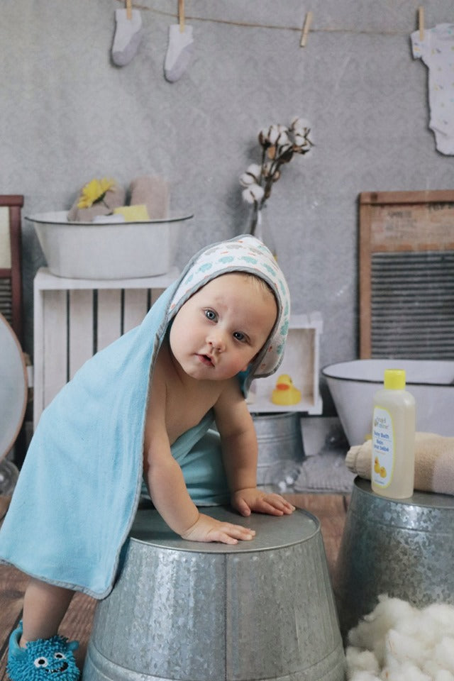 Kate Bath Time Baby Backdrop Summer Rubber Ducks and Bubbles Photos Designed by Erin Larkins -UK