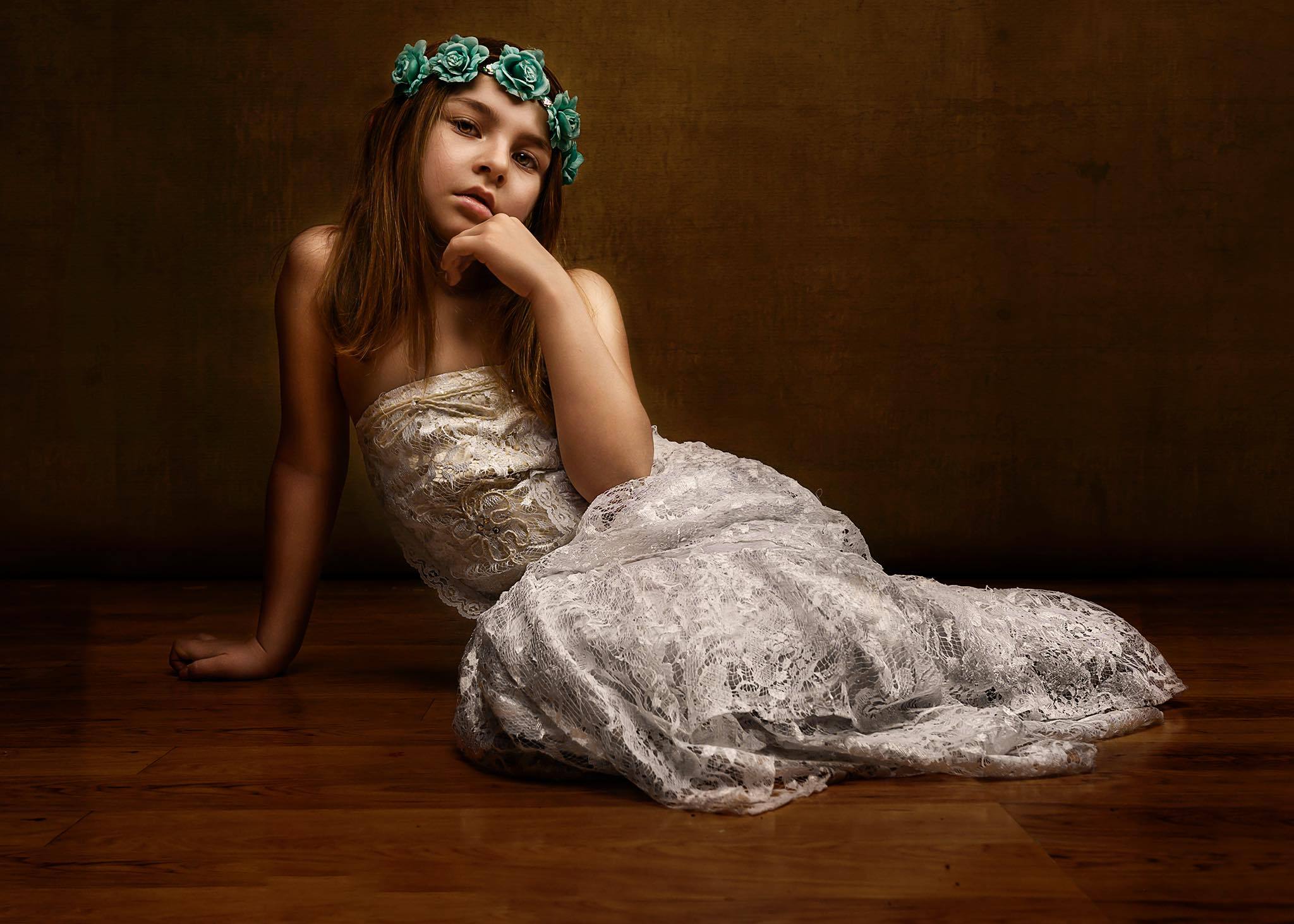 Kate Little Brown Color Spray Handpainted Abstract Texture Backdrop -UK