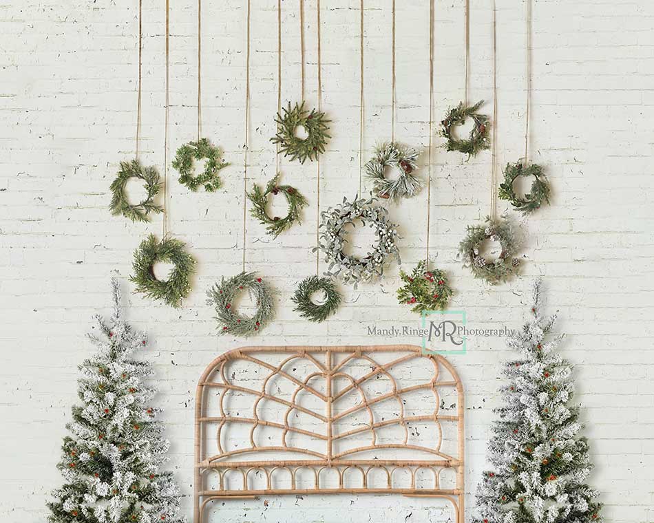 Kate Christmas Wreath Backdrop Headboard Designed by Mandy Ringe Photography