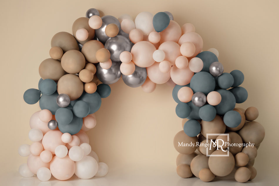 Kate Balloon Arch Cake Smash Backdrop Designed by Mandy Ringe Photography -UK