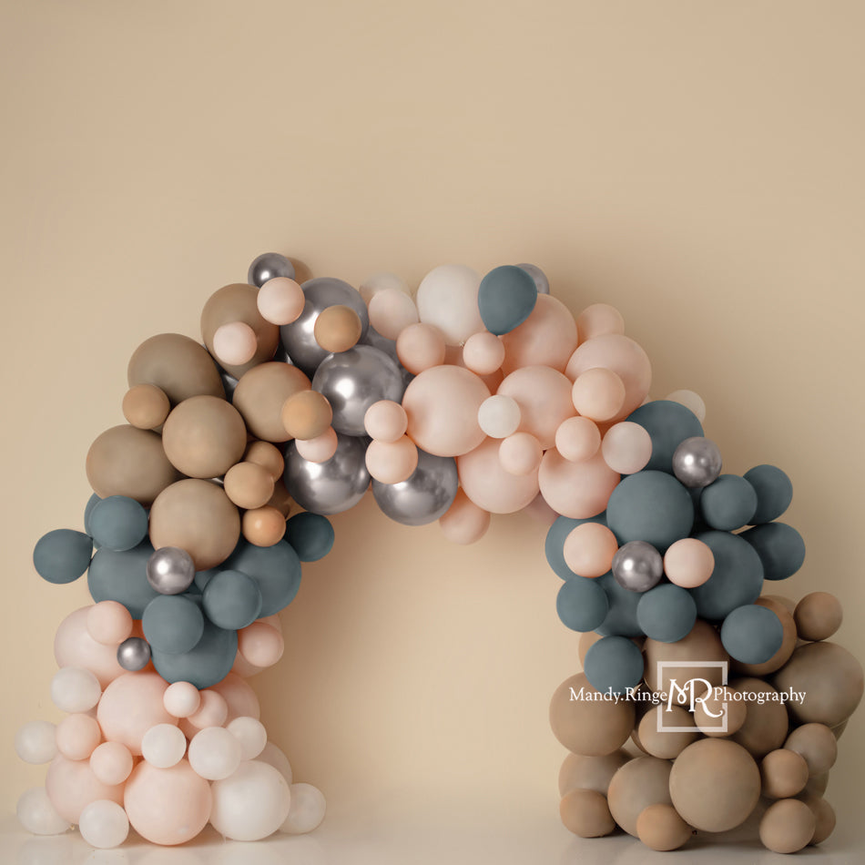 Kate Balloon Arch Cake Smash Backdrop Designed by Mandy Ringe Photography