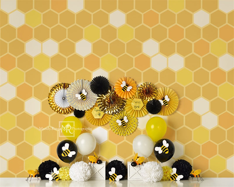 Kate Sweet Bee Children Cake Smash Backdrop Designed by Mandy Ringe Photography