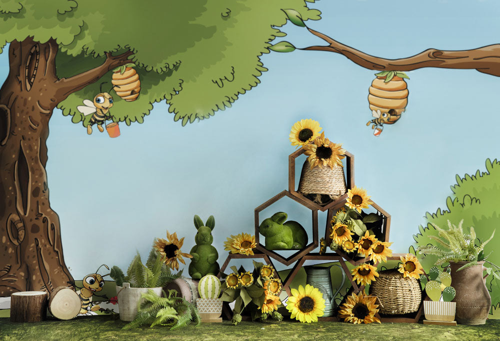 Kate Children Bee Under Tree Backdrop Designed by Emetselch