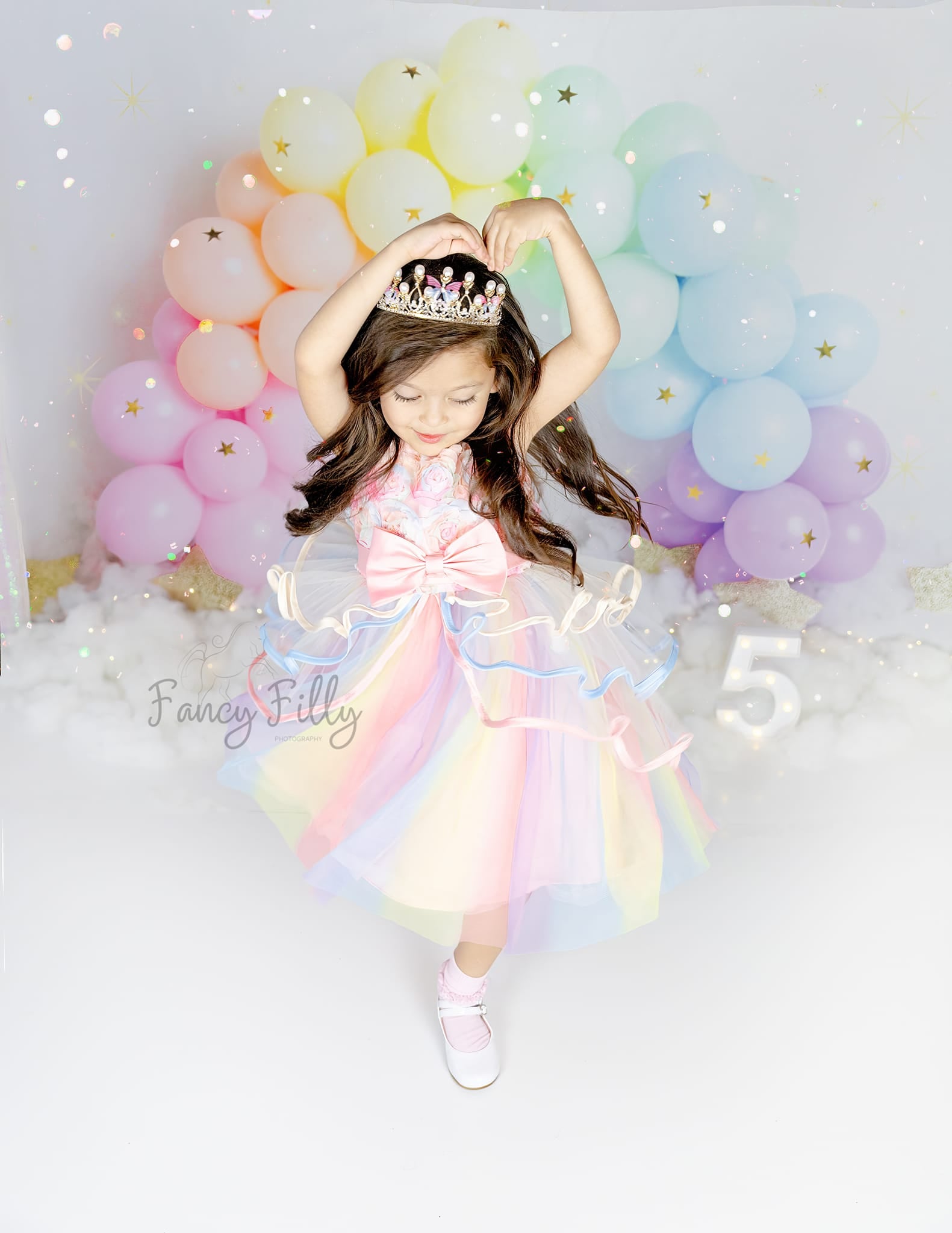 Kate Balloons Garland Children Birthday Backdrop Designed by Megan Leigh Photography -UK