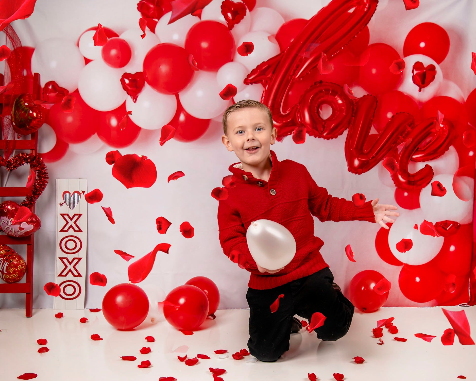 Kate Valentine's Day Balloon Arch Backdrop for Photography -UK