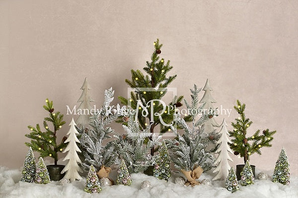 Simple Christmas Trees in Snow